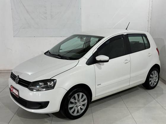 VOLKSWAGEN FOX 1.6 MI 8V FLEX 4P MANUAL VOLKSWAGEN FOX 1.6 MI 8V FLEX 4P MANUAL